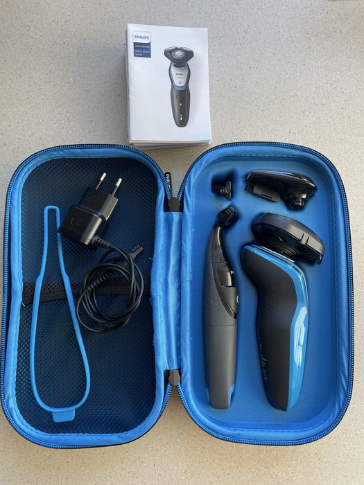 Golarka Phillips Aquatouch S5050/64 cały zestaw