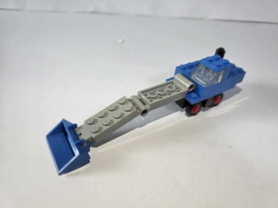 Lego Legoland Tipper Trucks and Loader Construction 686