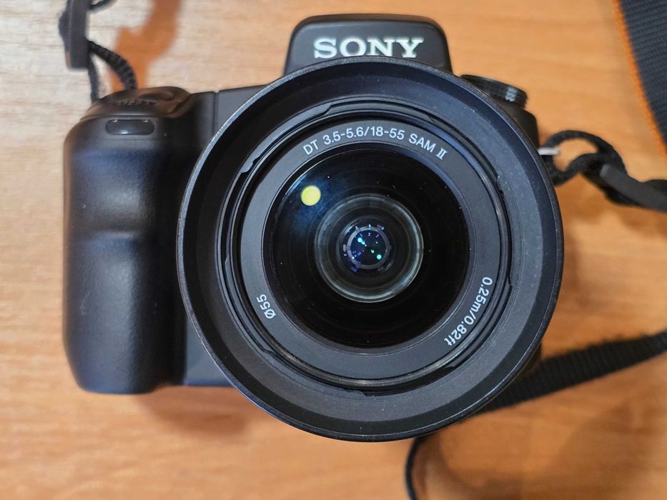 Lustrzanka aparat Sony A200