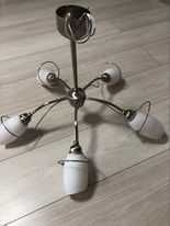 Lampa wisząca oraz lampka stojąca