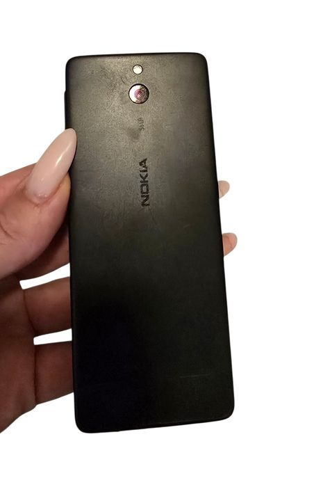 Telefon komórkowy Nokia 515 RM 953 Czarny stan bardzo dobry
