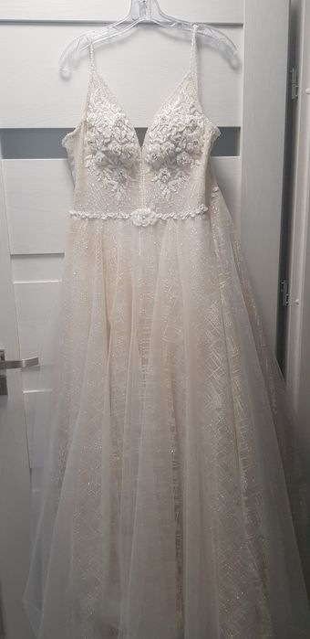 Piękna suknia ślubna!