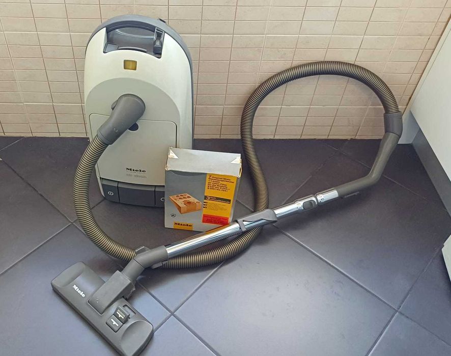 Aspirador Miele Air Clean + Filtros