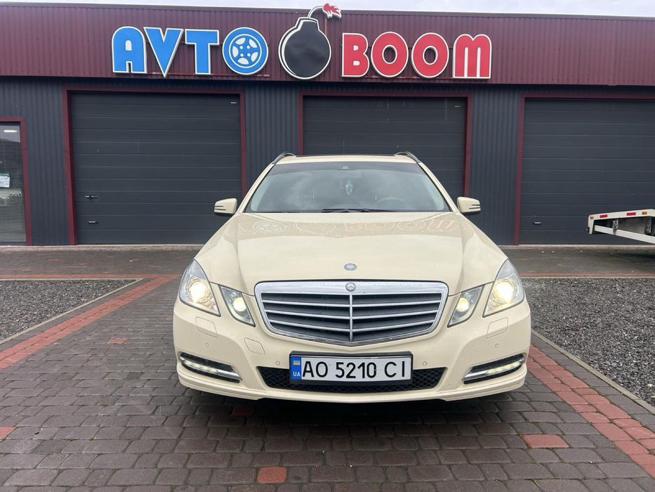 Продам мерседес Е220