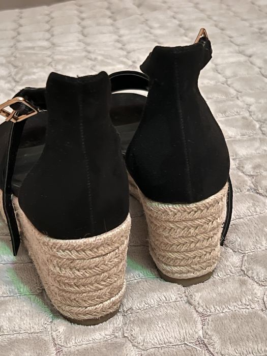 Босоніжки замшеві M&S