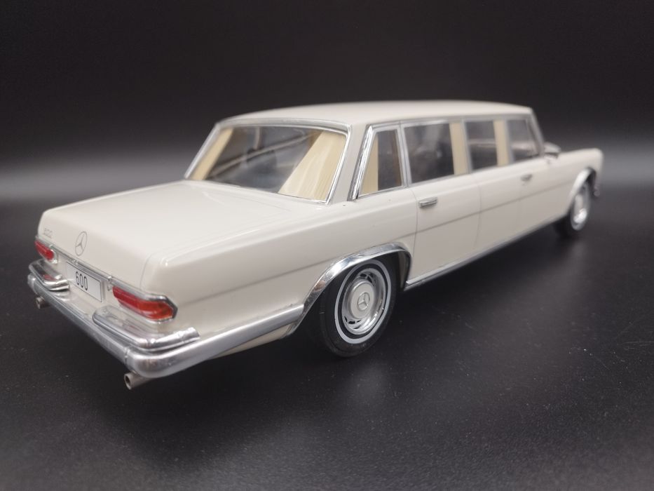 ミニカー Mercedes-Benz S-Class Pullman 1:18 Mercedes S600 Pullman 1969 1:18 Modèle Réduit 1:18 MCG Mercedes