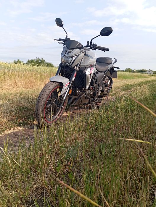 Мотоцикл LIFAN SR-22O