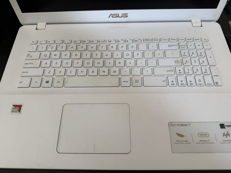 laptop ASUS VivoBook 17’