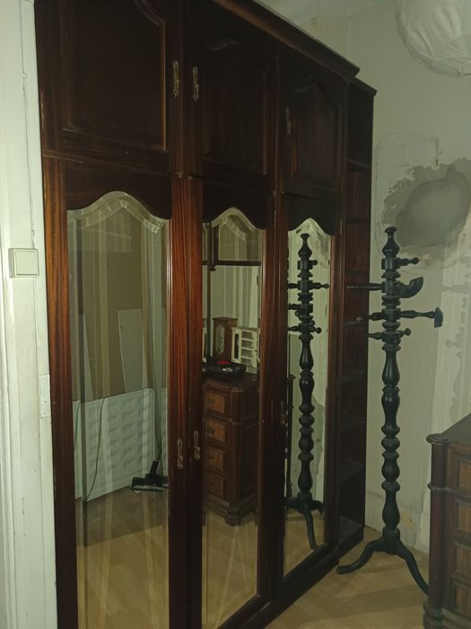 Roupeiro de 3 portas