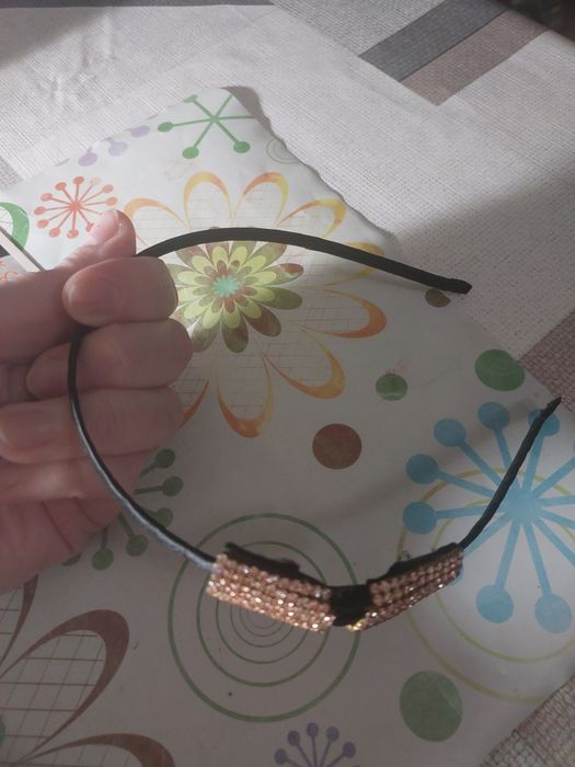 Обруч для волосся. Дівчинці.