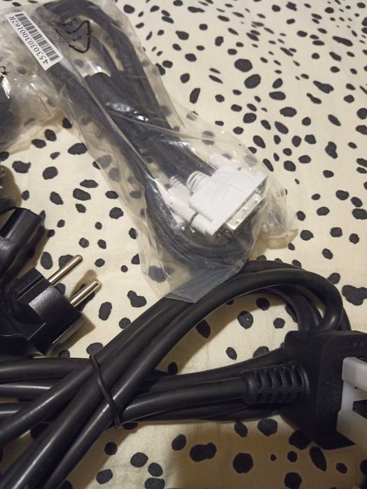 Kabel zasilający, przewody różne. Kable zasilające.