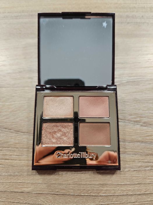 Paleta cieni do powiek Charlotte Tilbury Pillow Talk