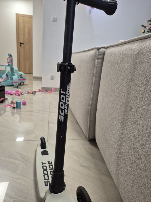 hulajnoga scoot & ride led używana