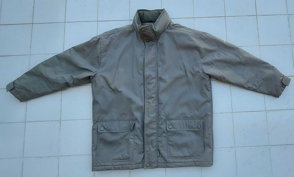 Parca Impermeável (usada)