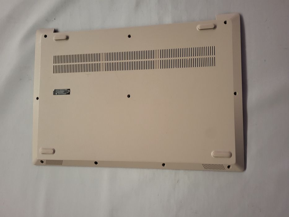 Sprzedam dolną obudowę do Laptopa LENOVO IDEA PAD 3 15IL05