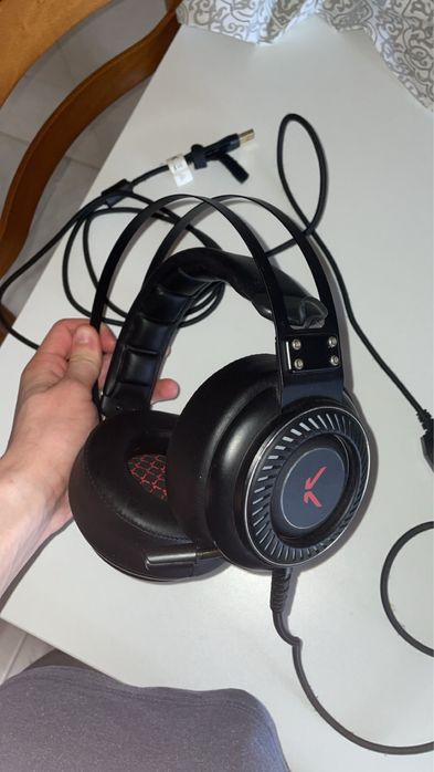 rato e fones gaming
