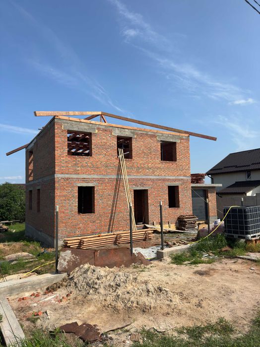 Будівництво приватних будинків Котеджів, Таунхаусів, Дуплексів.