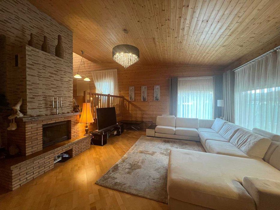 Продаж комфортного будинку. Нахімова 5 м.Бориспіль