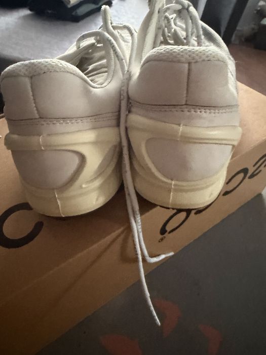 Buty sportowe ecco roz 40