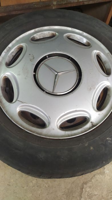 Продам шини з дисками 205/65/r15