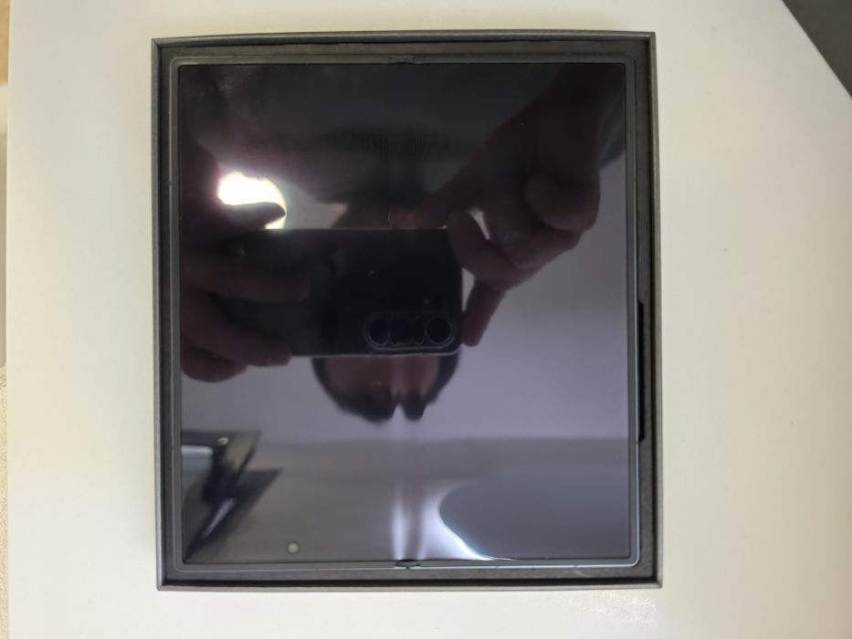 Samsung Galaxy Z Fold7 1TB 16GB RAM | Caixa | Excelente Estado