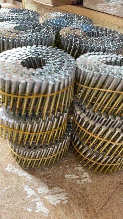 Цвяхи для нейлер, пневмопістолет в бобінах.15°,16°,21°,30°