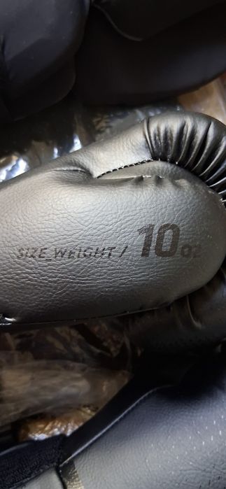 Luvas e caneleiras muay thai