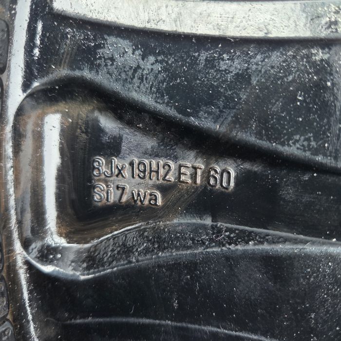 Диски оригінал mercedes R19 8j ЕТ60 ЦО 66,6