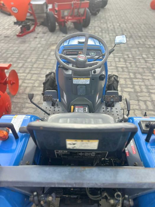ISEKI  TM 17 imaculado