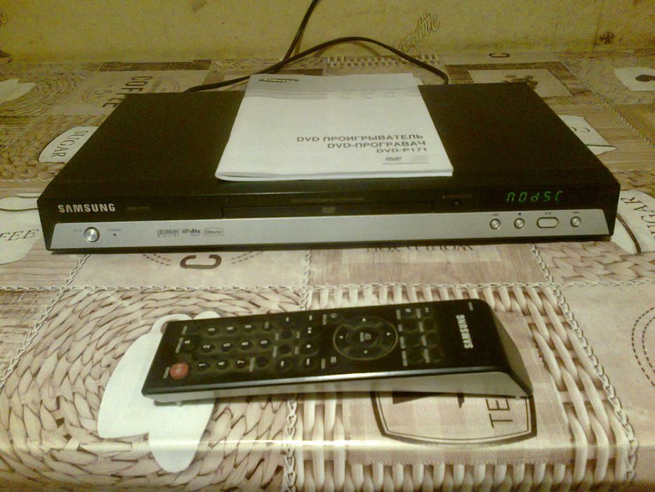 Видеомагнитофон Daewoo T280K, DVD плеер Samsung P-171
