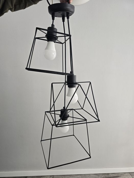Lampa wisząca czarna metalowa