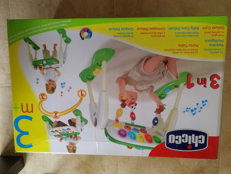 Ginásio deluxe Chicco.