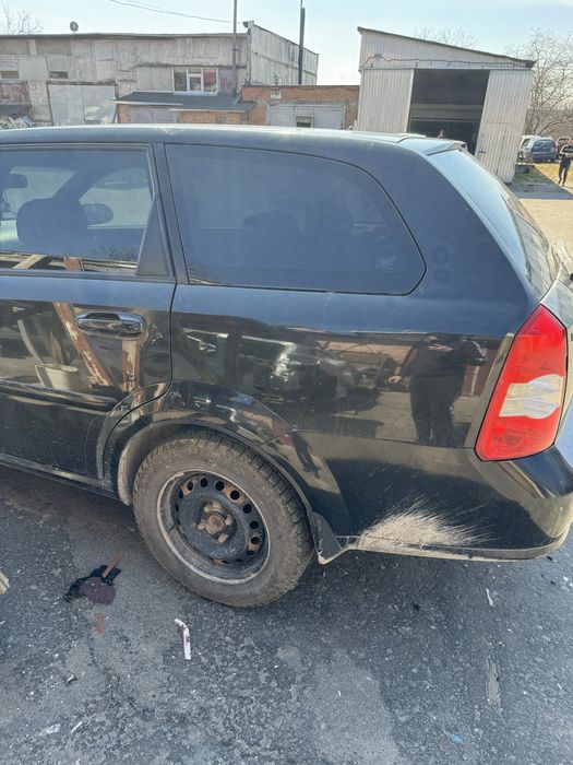 chevrolet nubira lacetti  задне крило четверть задок чверть
