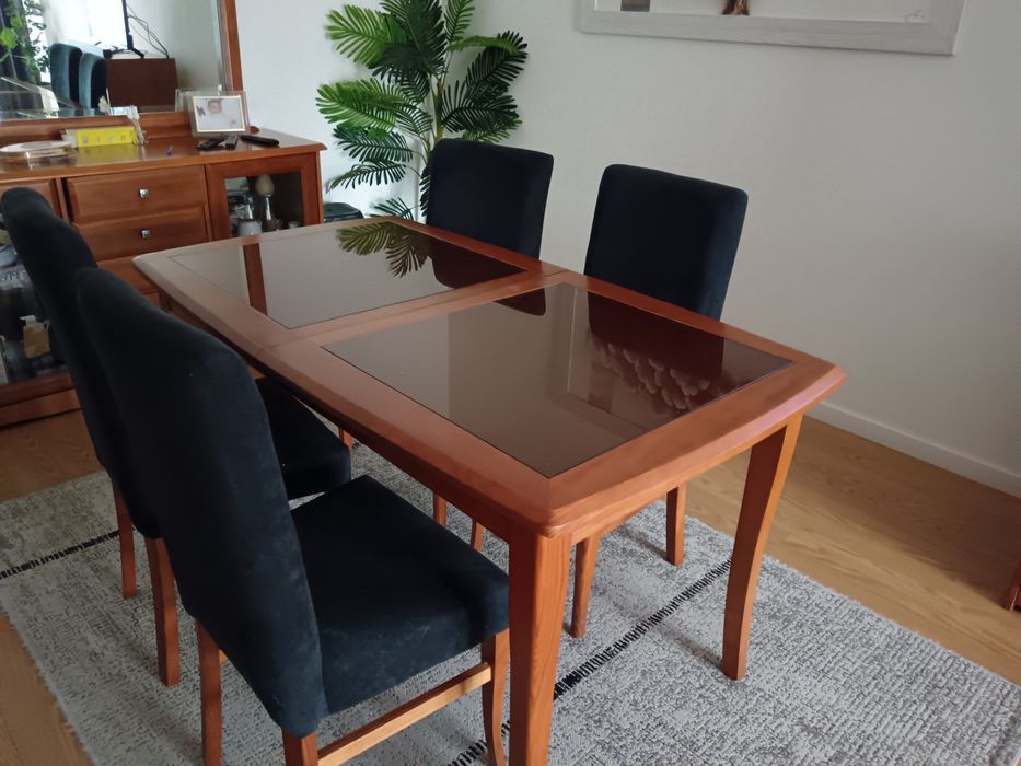 Mobília de sala e chaise-lounge