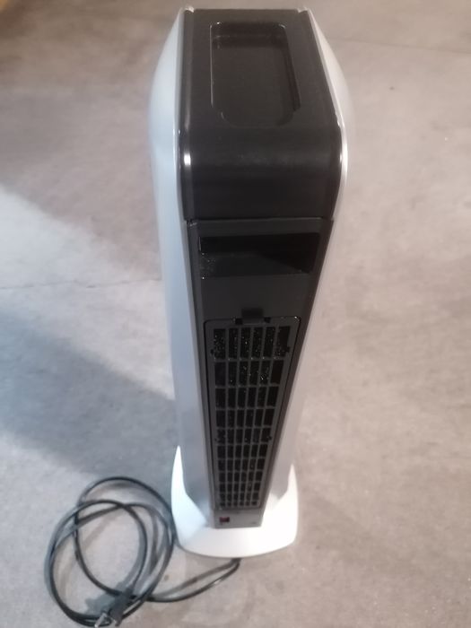 Aquecedor em coluna com comanfo