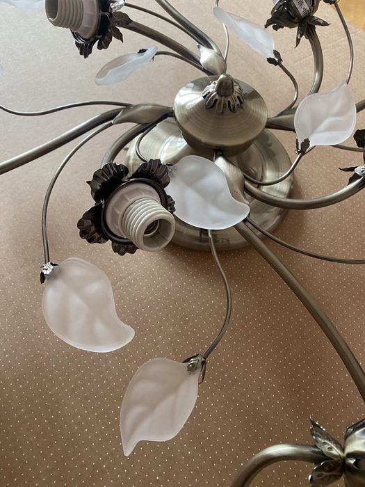 Світильник для дому