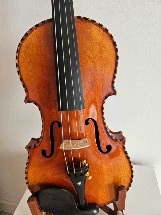 4\4  Violino    Novo