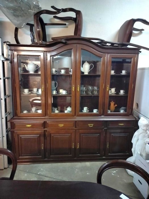 Sala de Jantar completa Nova - Madeira em Mogno