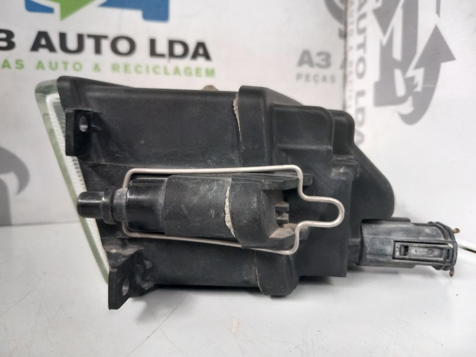 Farol de nevoeiro direito BMW Z3 E39