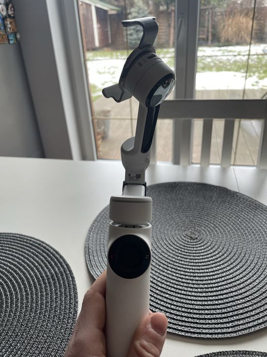 Gimbal insta360 Flow 2