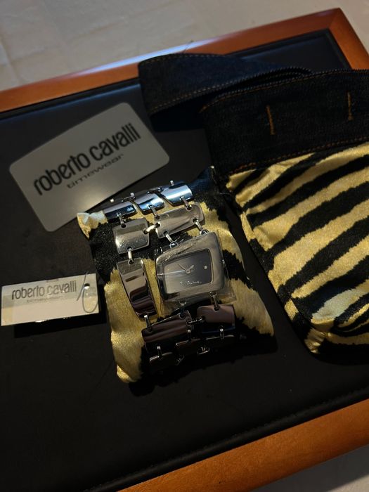 Relógio Roberto Cavalli