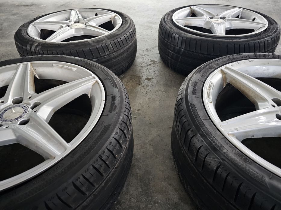 Jantes Mercedes AMG 18" com pneus