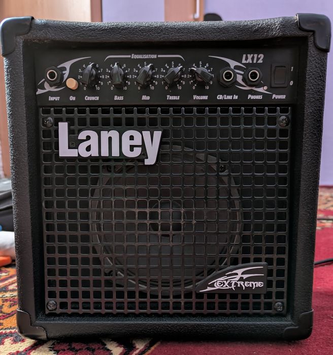 Гітарний комбопідсилювач Laney LX12 Extreme