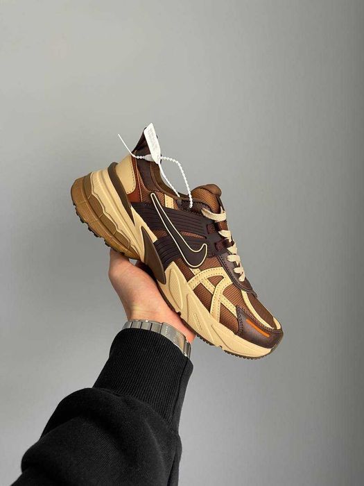 Кросівки Nike V2K Runtekk Lt British Tan premium