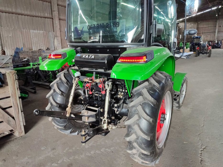 Трактор КАТА 354 з кондиціонером Доставка одразу з документами