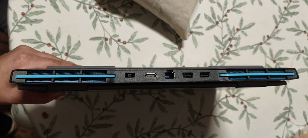 Portátil Lenovo Legion LOQ 15IRH8