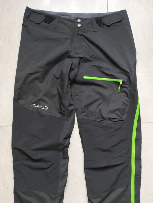 Norrona Falketind Gore -Tex spodnie trekkingowe roz M