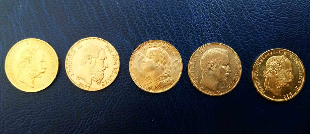 Продам золоті монети