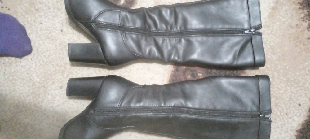 Зимові сапожки жіночі 36розм.