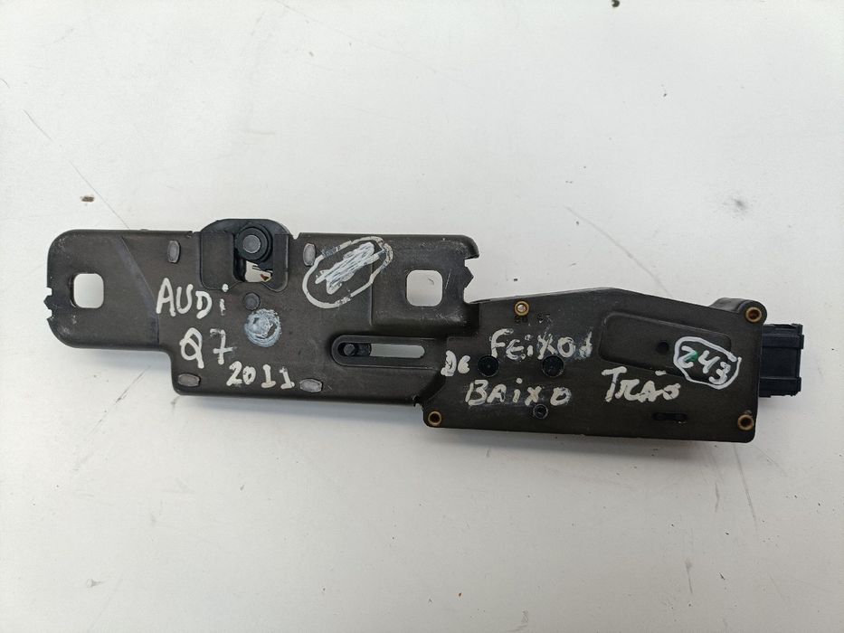 Fechadura / fecho da mala AUDI Q7 (4L)